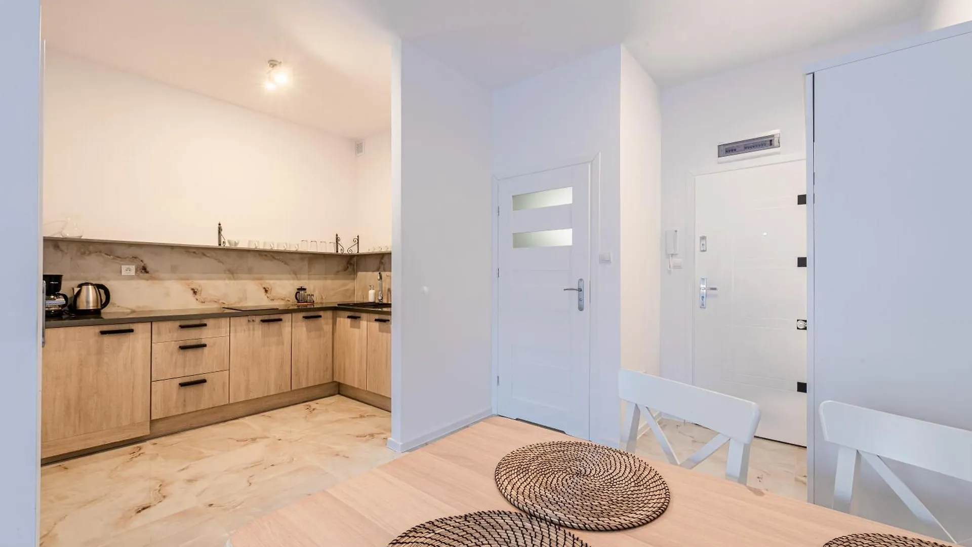 Horyzont Apartamenty- Baltycka 7Ab- Sniadania Kolobrzeg Apartment