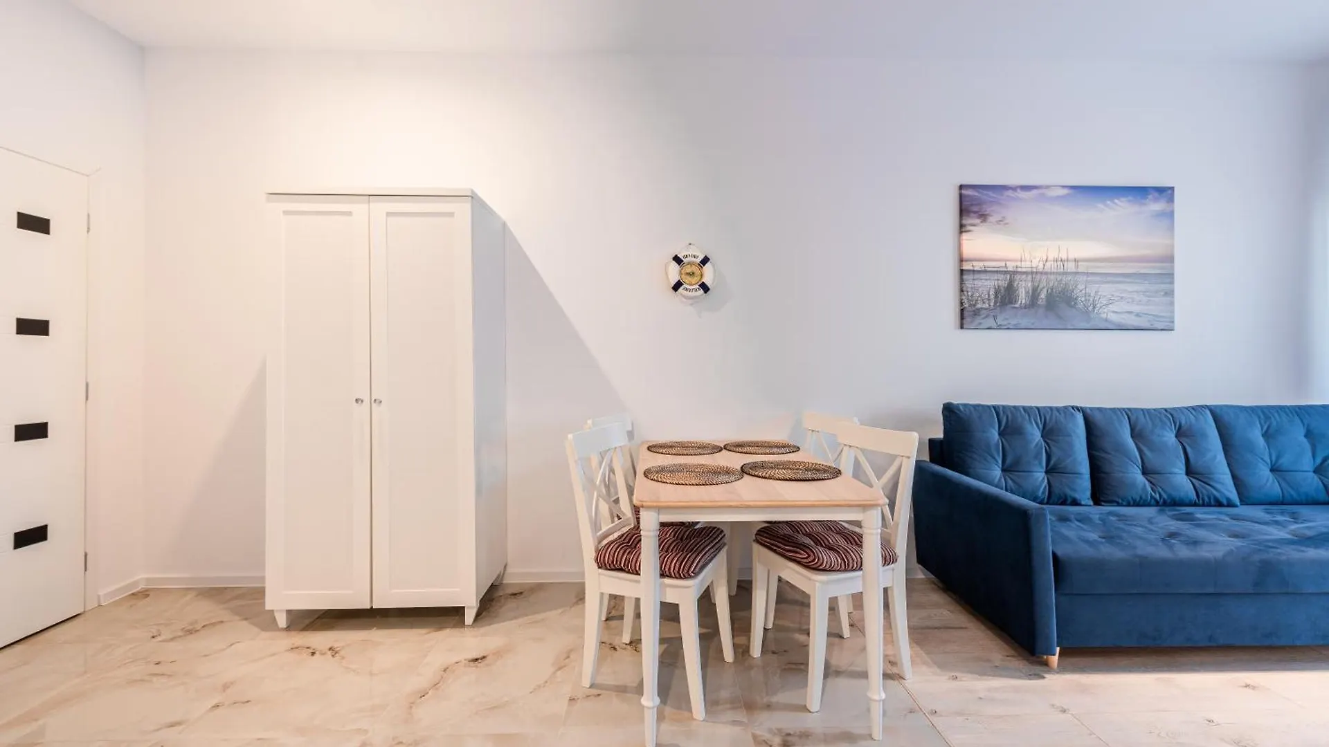 Apartment Horyzont Apartamenty- Baltycka 7Ab- Sniadania Kolobrzeg